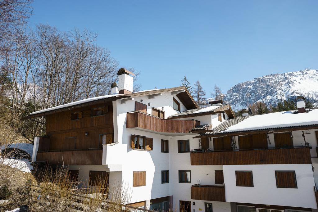 Villa Franchetti - Stayincortina Cortina d'Ampezzo Exterior foto